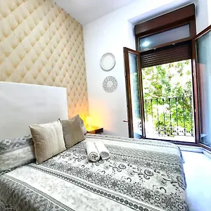 City Center Sevilla Apartment
