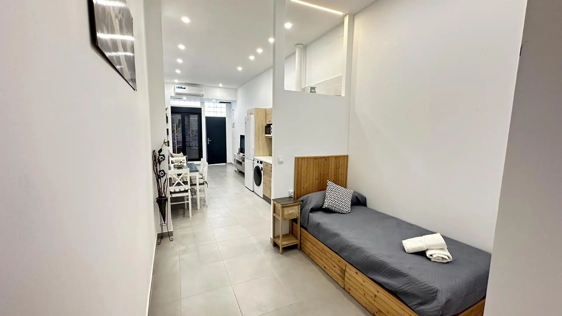 Alma De Triana 2 Apartment Seville